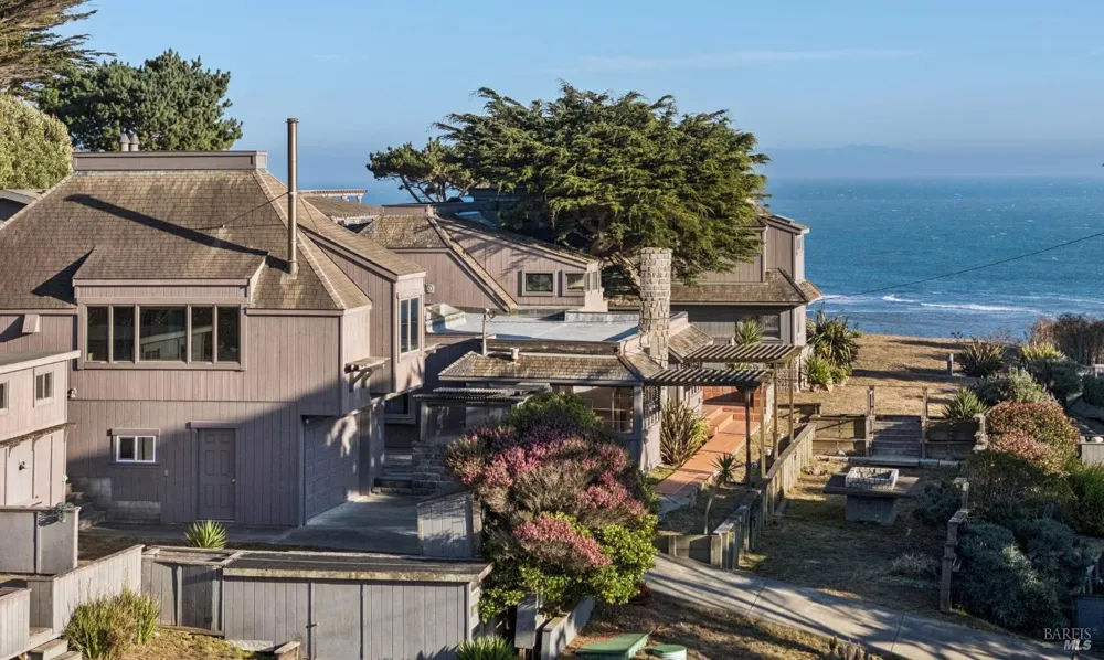 350 Ocean Parkway Bolinas, CA 94924