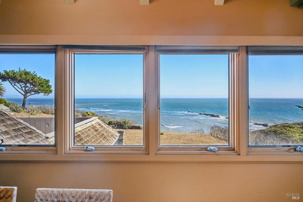 350 Ocean Parkway Bolinas, CA 94924