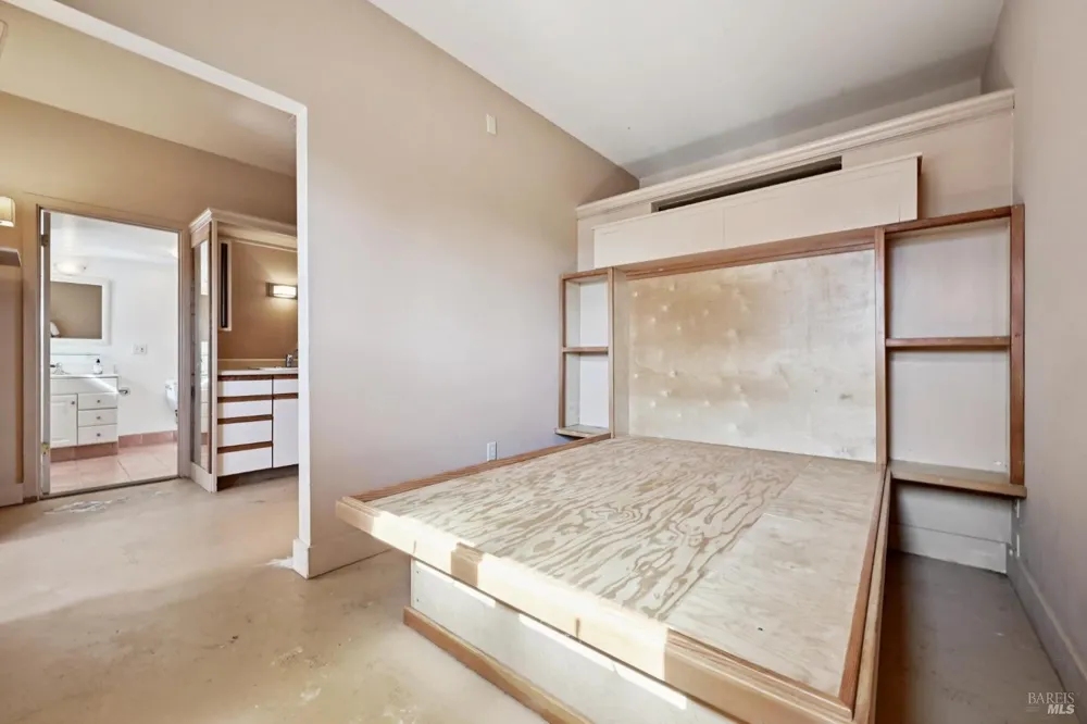 350 Ocean Parkway Bolinas, CA 94924