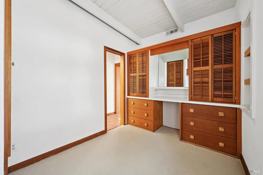 350 Ocean Parkway Bolinas, CA 94924