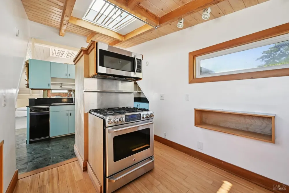 350 Ocean Parkway Bolinas, CA 94924