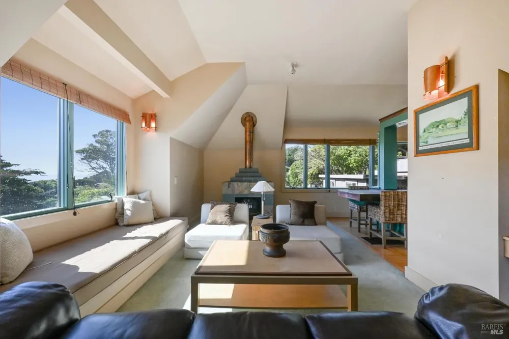 350 Ocean Parkway Bolinas, CA 94924