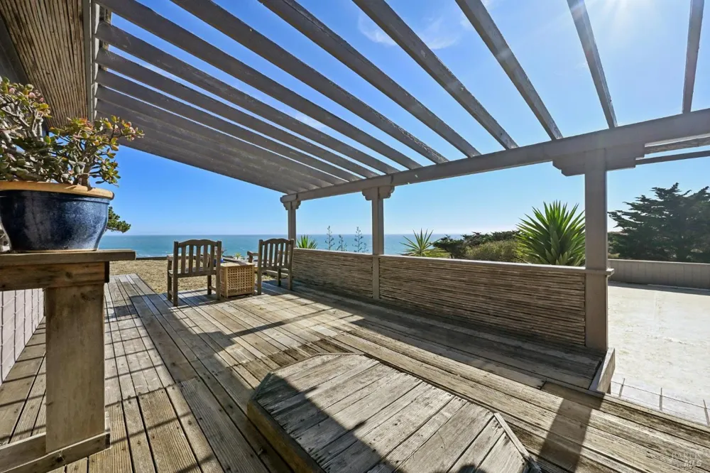 350 Ocean Parkway Bolinas, CA 94924