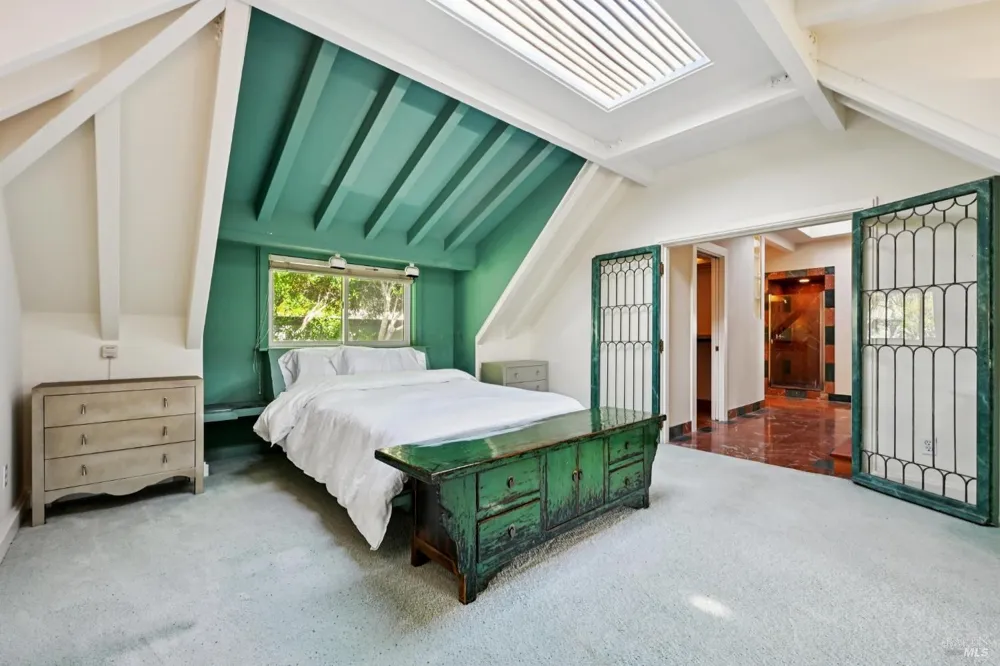 350 Ocean Parkway Bolinas, CA 94924