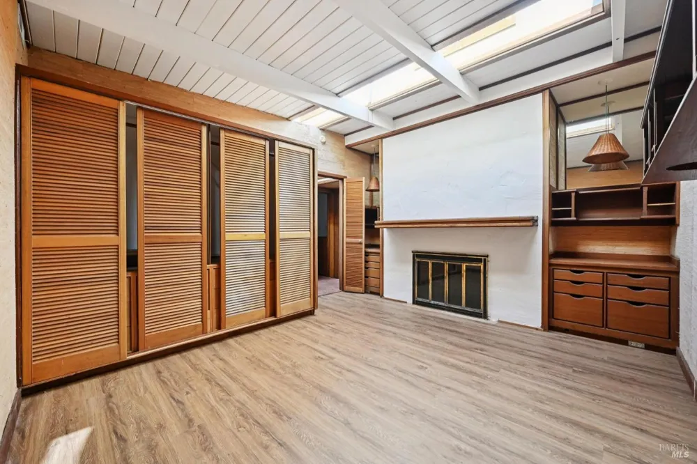 350 Ocean Parkway Bolinas, CA 94924