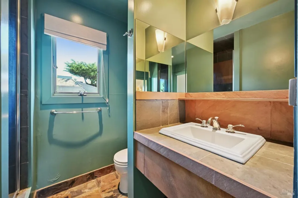 350 Ocean Parkway Bolinas, CA 94924