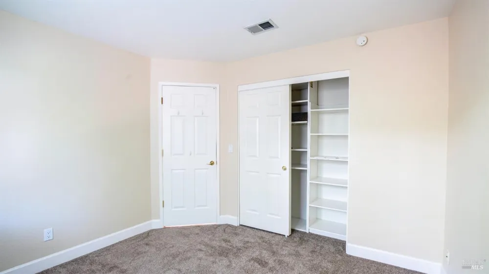596 Rambleton Drive Vacaville, CA 95688