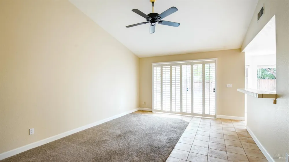 596 Rambleton Drive Vacaville, CA 95688
