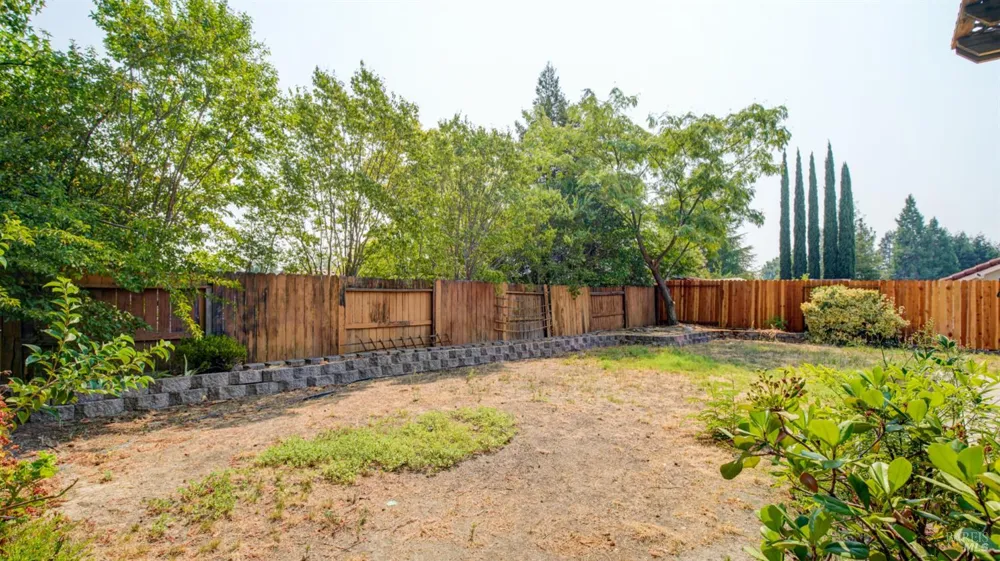 596 Rambleton Drive Vacaville, CA 95688