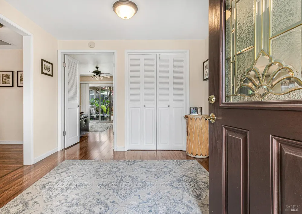 7125 Fairfield Drive Santa Rosa, CA 95409