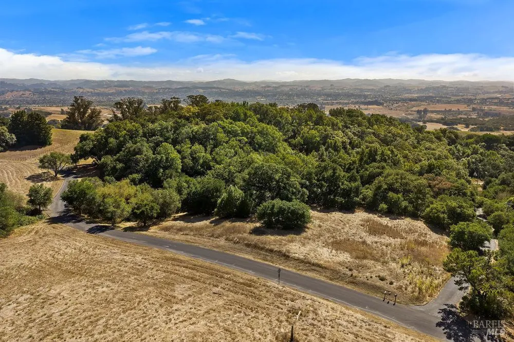 4663 Hillsborough Drive Petaluma, CA 94954