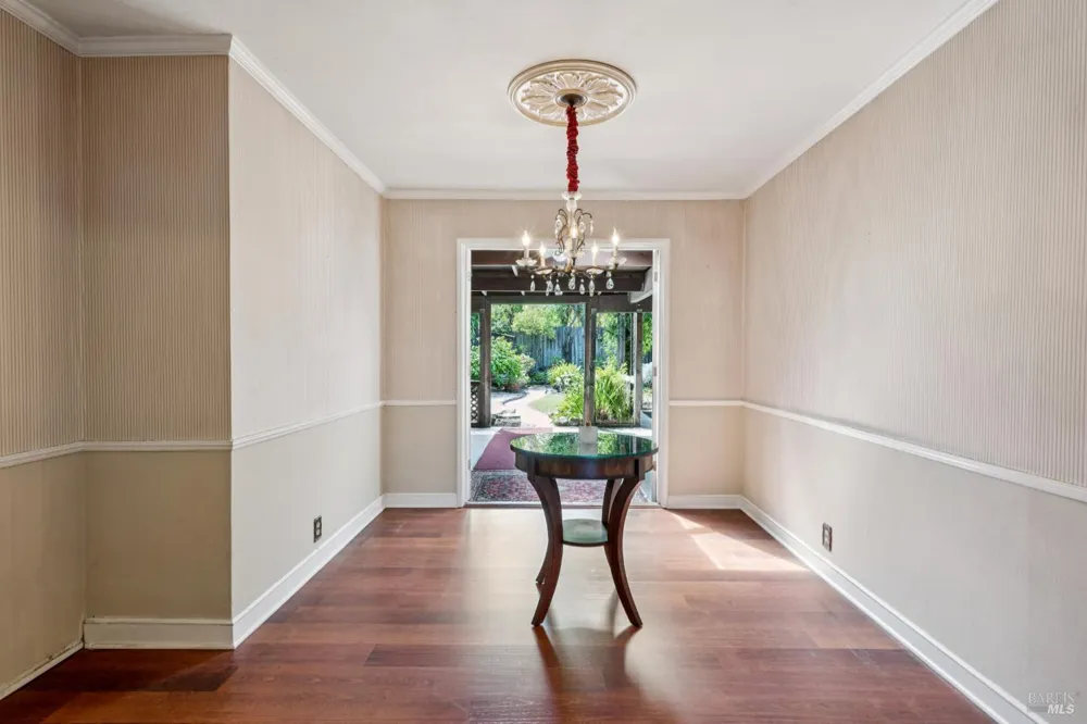 412 Cortez Drive Petaluma, CA 94954