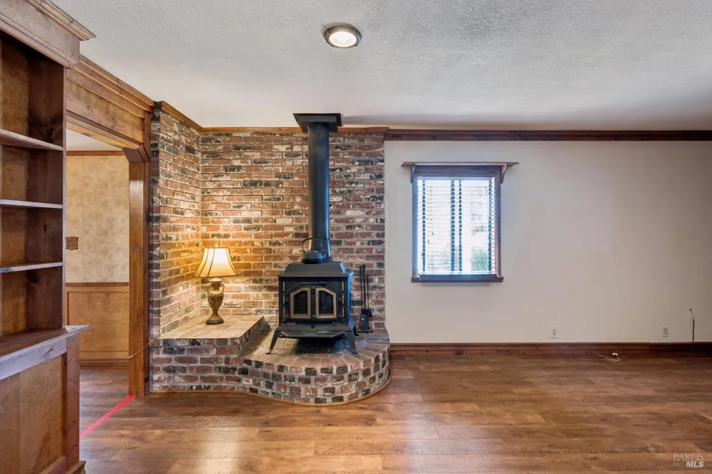 412 Cortez Drive Petaluma, CA 94954