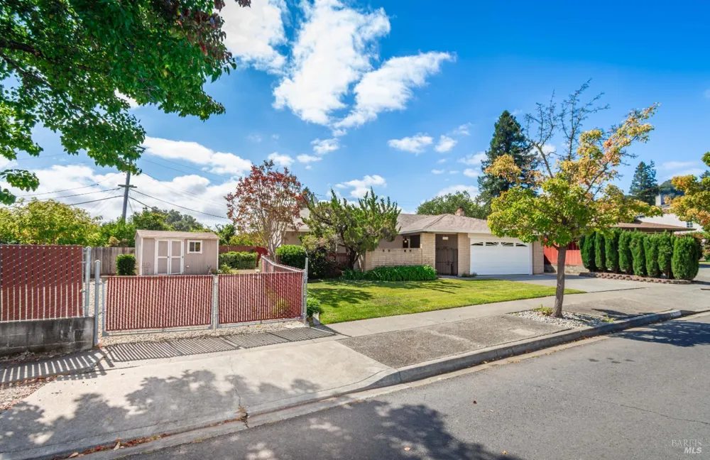 3511 Sandybrook Lane Napa, CA 94558
