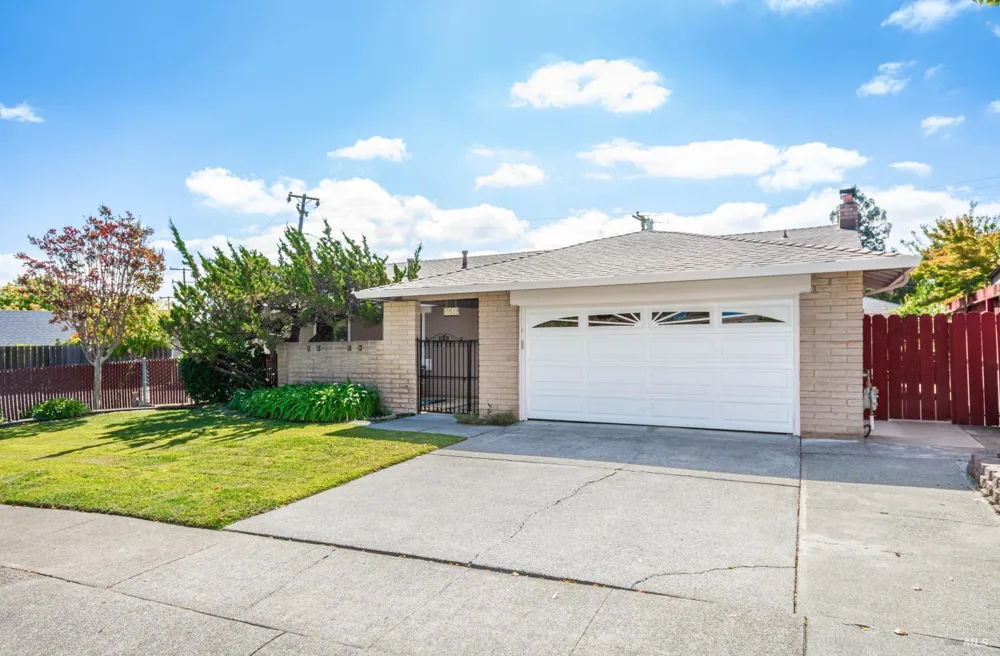 3511 Sandybrook Lane Napa, CA 94558