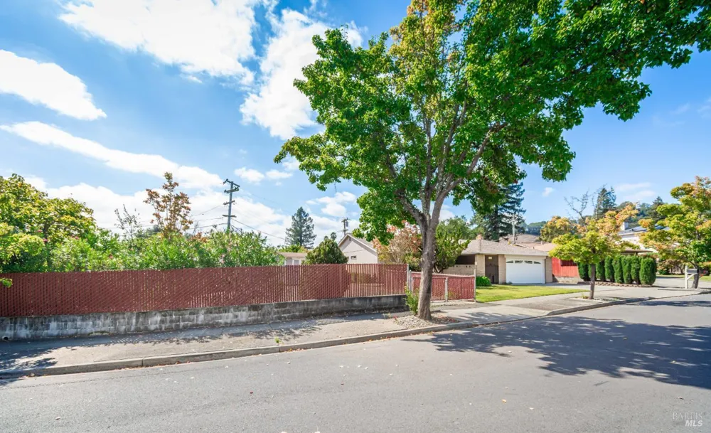 3511 Sandybrook Lane Napa, CA 94558
