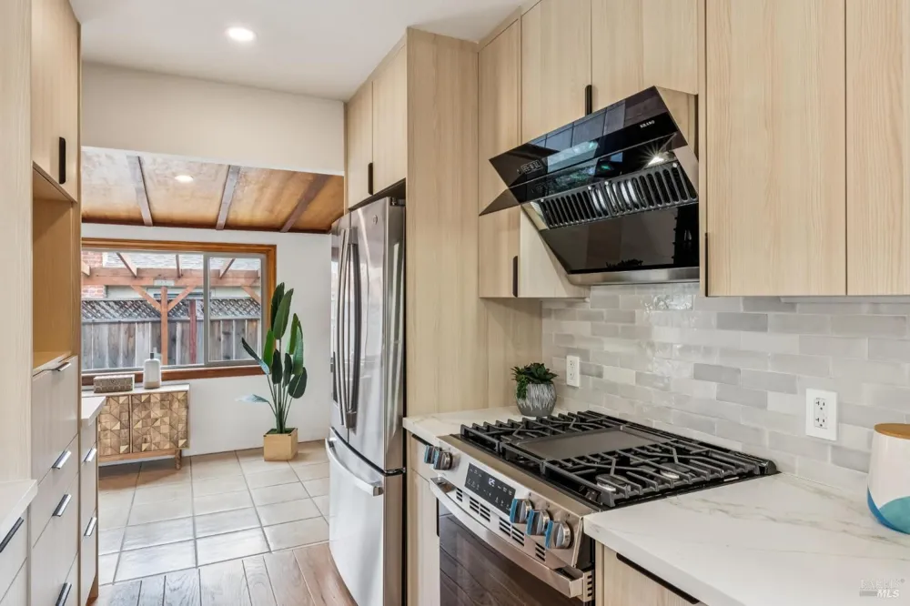 534 Rowland Boulevard Novato, CA 94947