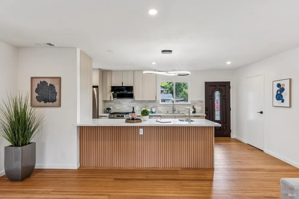534 Rowland Boulevard Novato, CA 94947