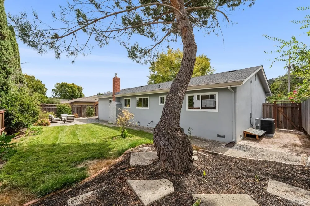 534 Rowland Boulevard Novato, CA 94947