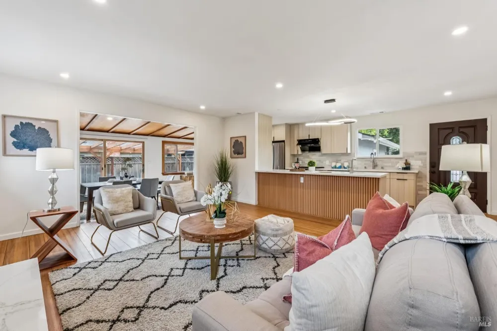 534 Rowland Boulevard Novato, CA 94947