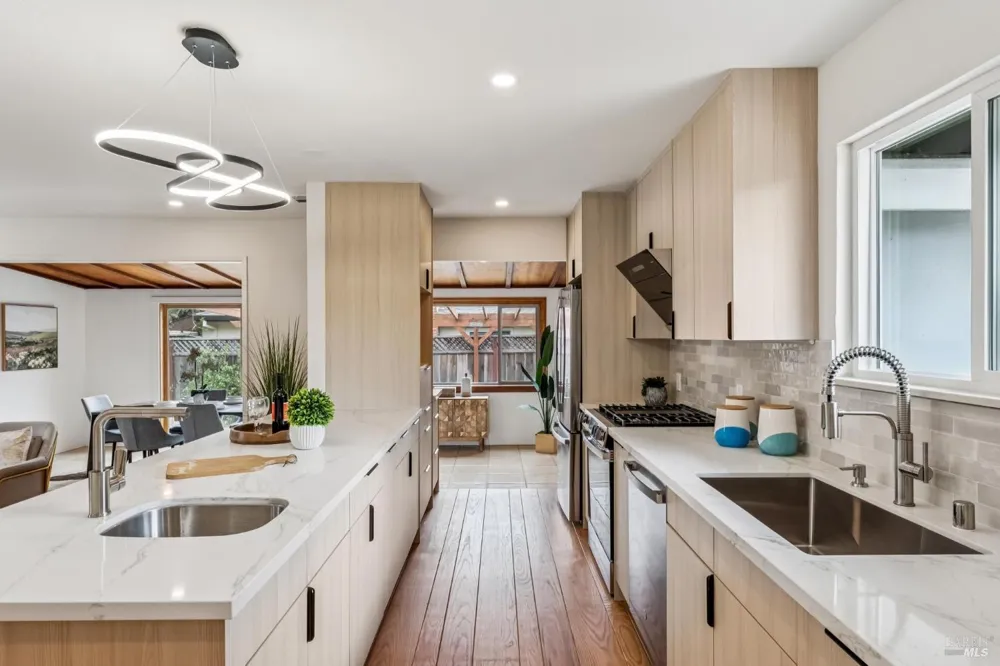 534 Rowland Boulevard Novato, CA 94947