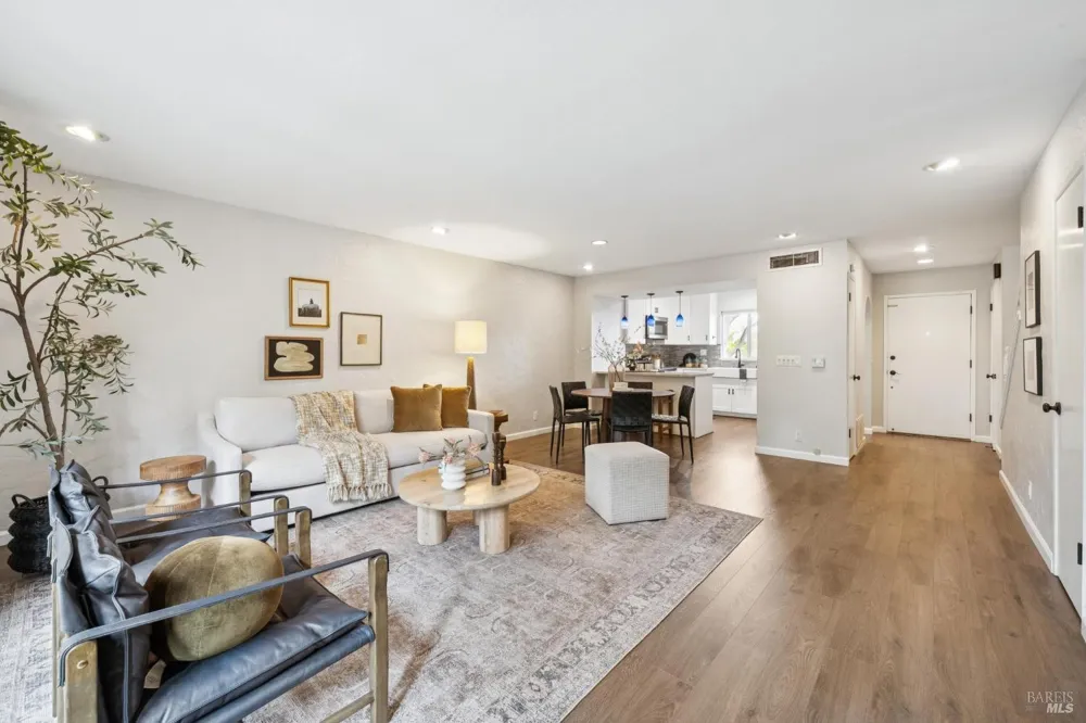 1263 Valley Oak Court ##D Novato, CA 94947