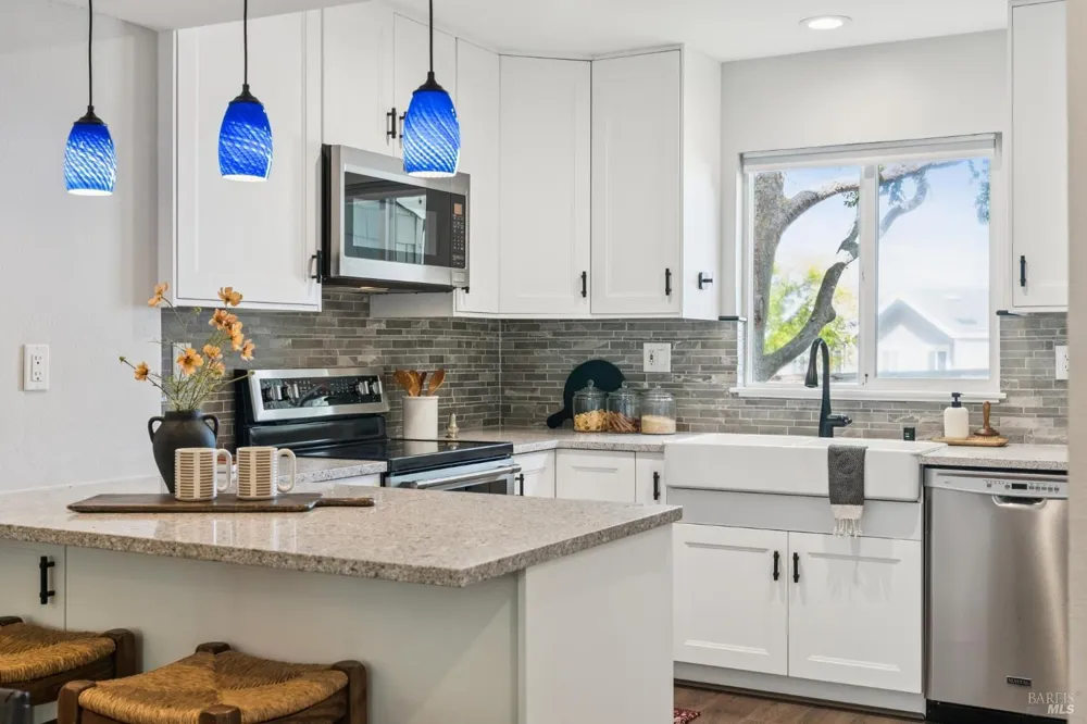1263 Valley Oak Court ##D Novato, CA 94947
