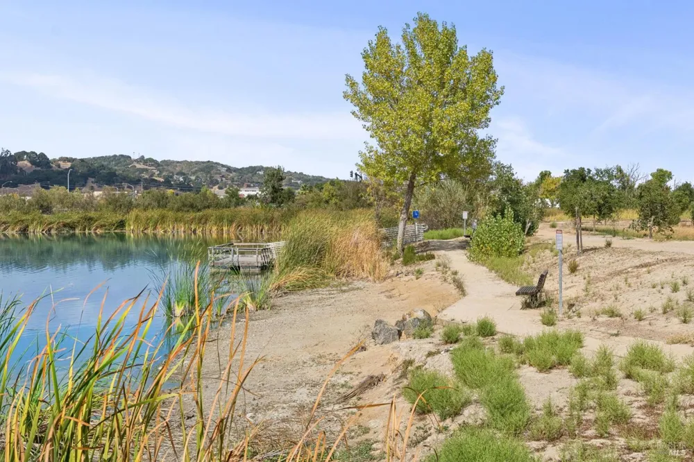 1263 Valley Oak Court ##D Novato, CA 94947