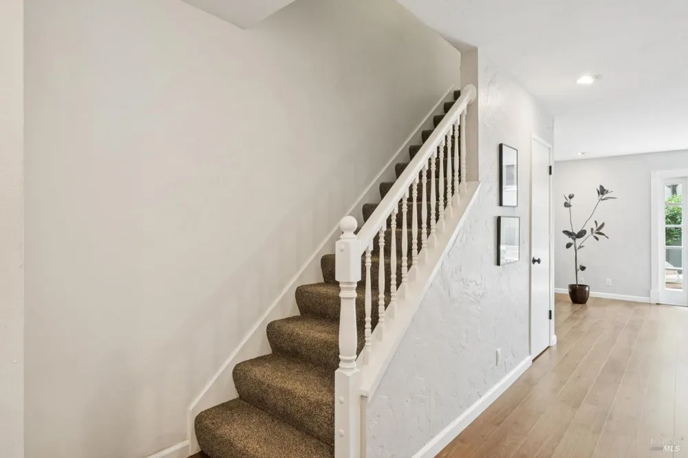1263 Valley Oak Court ##D Novato, CA 94947