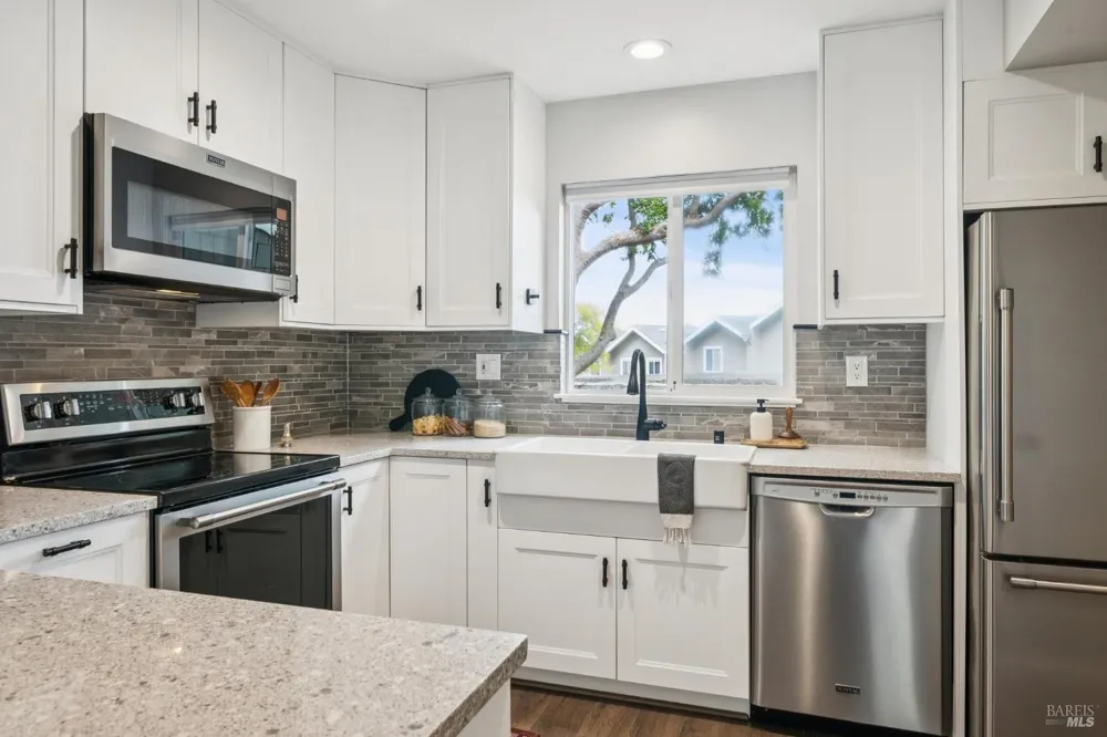 1263 Valley Oak Court ##D Novato, CA 94947