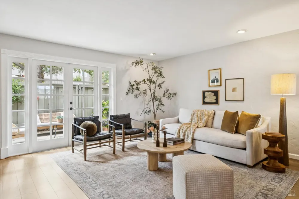 1263 Valley Oak Court ##D Novato, CA 94947