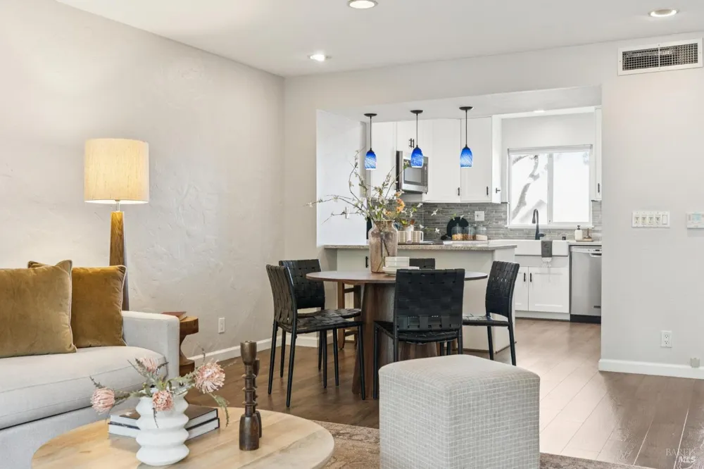 1263 Valley Oak Court ##D Novato, CA 94947