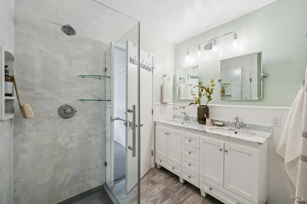 1263 Valley Oak Court ##D Novato, CA 94947