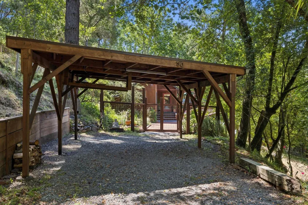 30 Escondida Lane Lagunitas, CA 94938