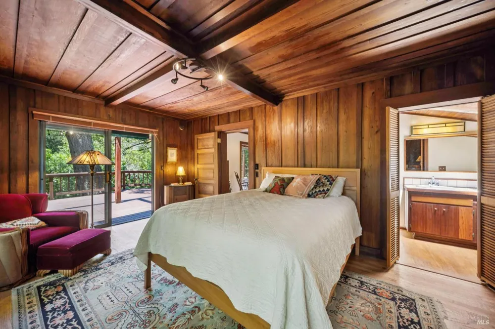 30 Escondida Lane Lagunitas, CA 94938