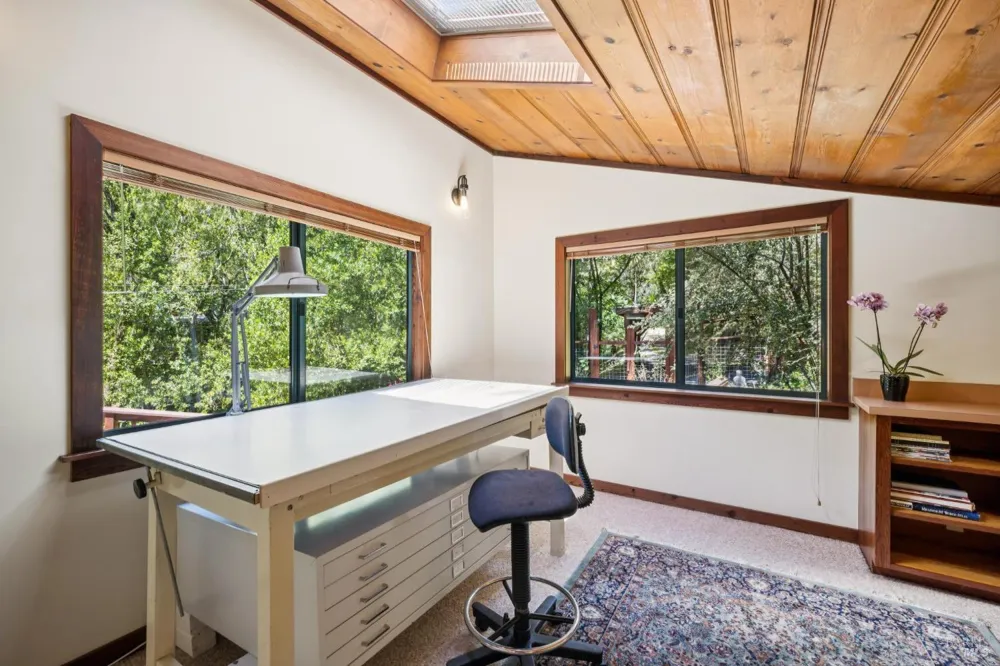 30 Escondida Lane Lagunitas, CA 94938