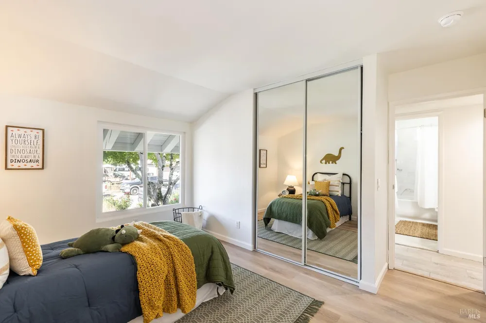 704 Montclair Drive Santa Rosa, CA 95409