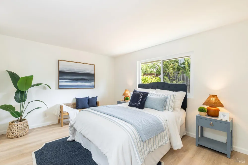 704 Montclair Drive Santa Rosa, CA 95409