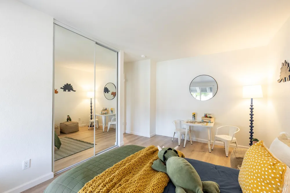 704 Montclair Drive Santa Rosa, CA 95409