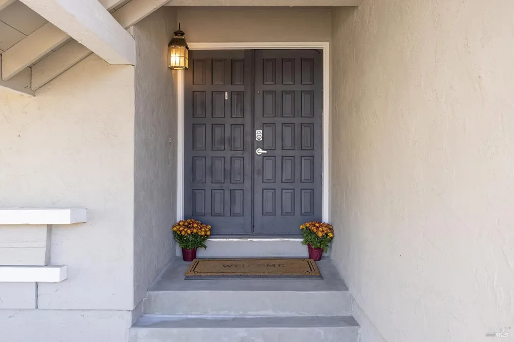 704 Montclair Drive Santa Rosa, CA 95409