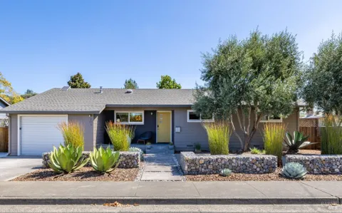 804 Josephine Lane