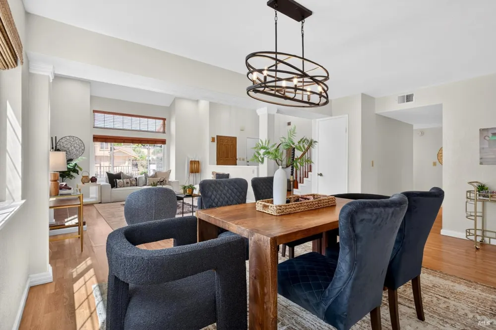 860 Hanlon Way Benicia, CA 94510