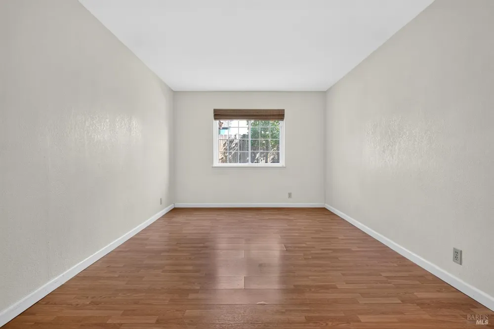 860 Hanlon Way Benicia, CA 94510