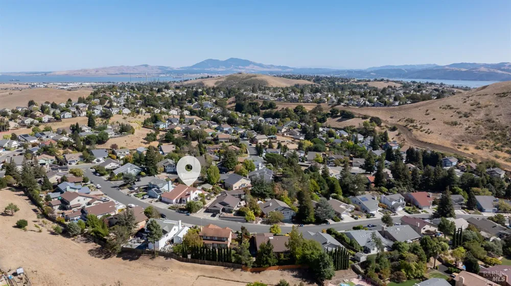 860 Hanlon Way Benicia, CA 94510