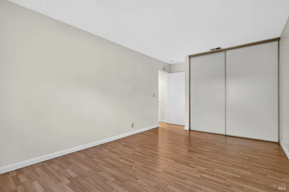 860 Hanlon Way Benicia, CA 94510
