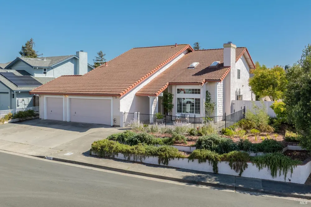 860 Hanlon Way Benicia, CA 94510