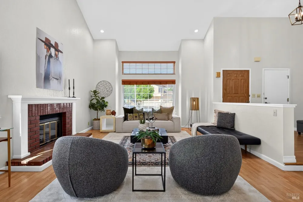 860 Hanlon Way Benicia, CA 94510