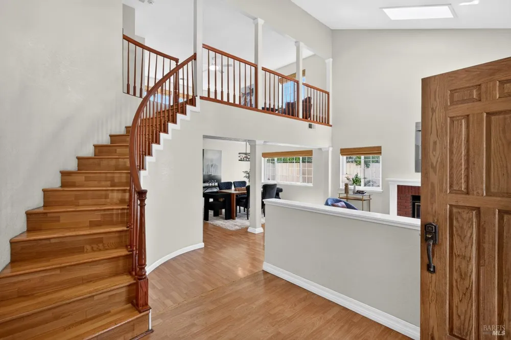 860 Hanlon Way Benicia, CA 94510