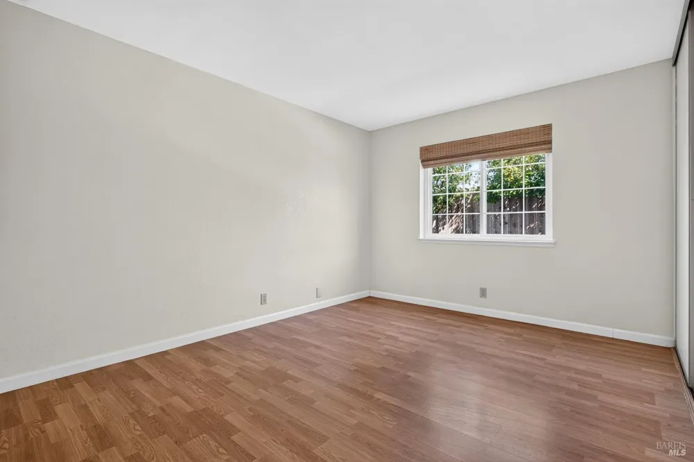 860 Hanlon Way Benicia, CA 94510