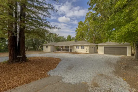 2929 Belair Way
